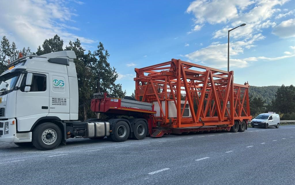 Proje ve Gabari Dışı Malzeme Taşımaları · 05