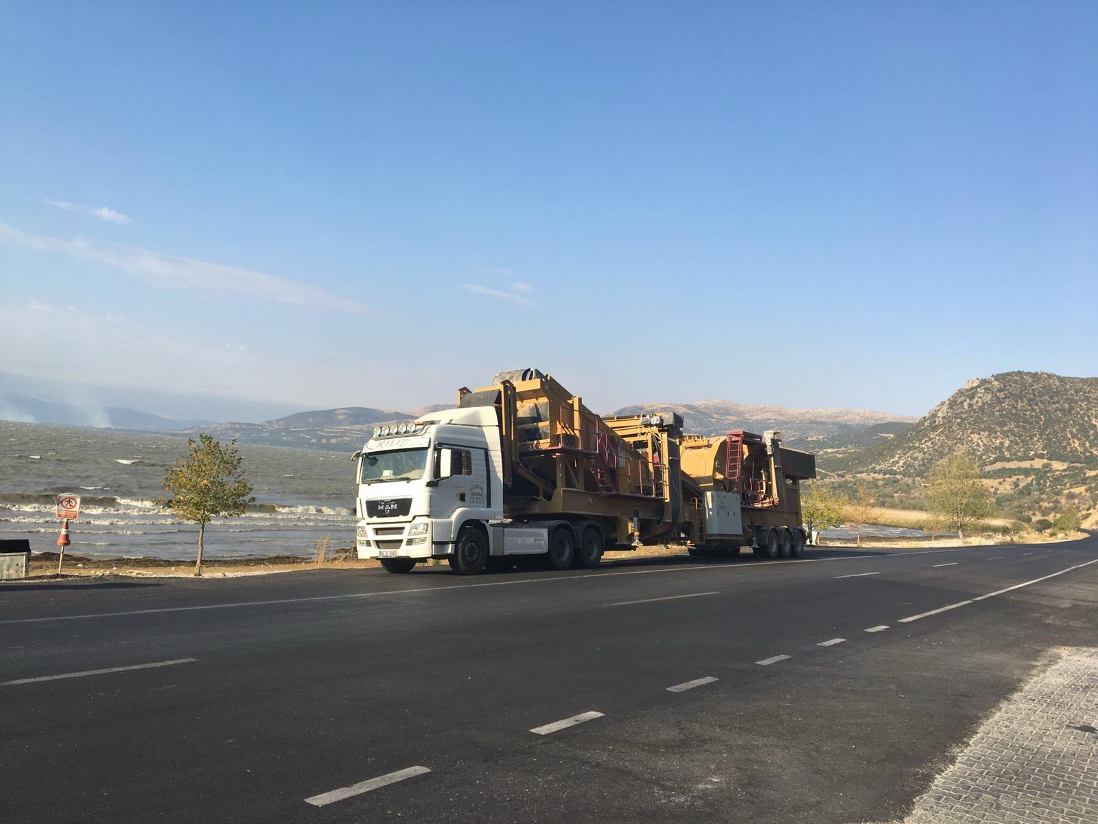 Mobil Santral ve Taş Kırma Makinası Taşımaları · 04